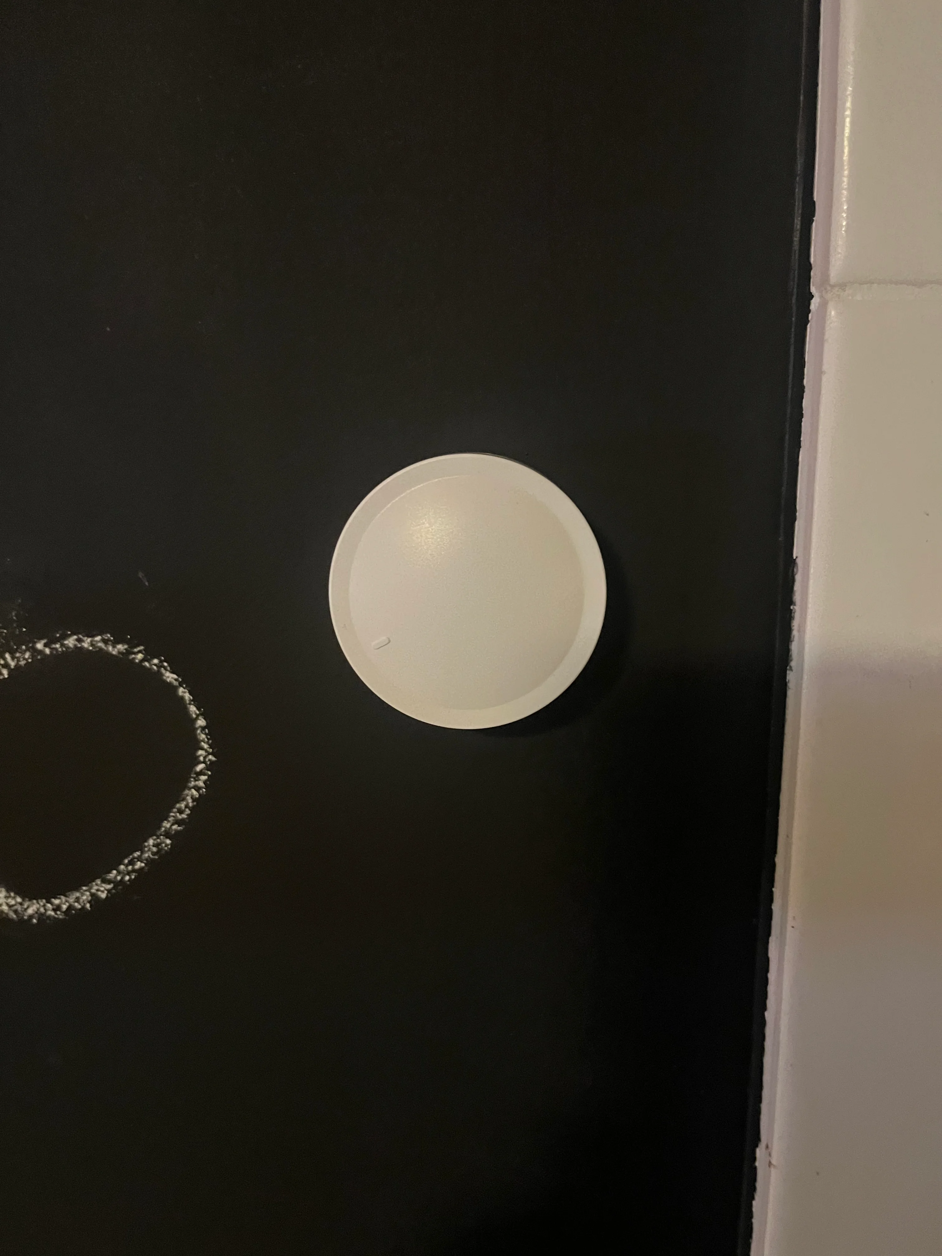 Tuya Smart Knob ZG-101Z/D installato a muro