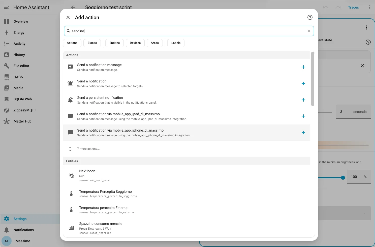 Ricerca e aggiunta dell'azione di notifica nell'editor dello script
