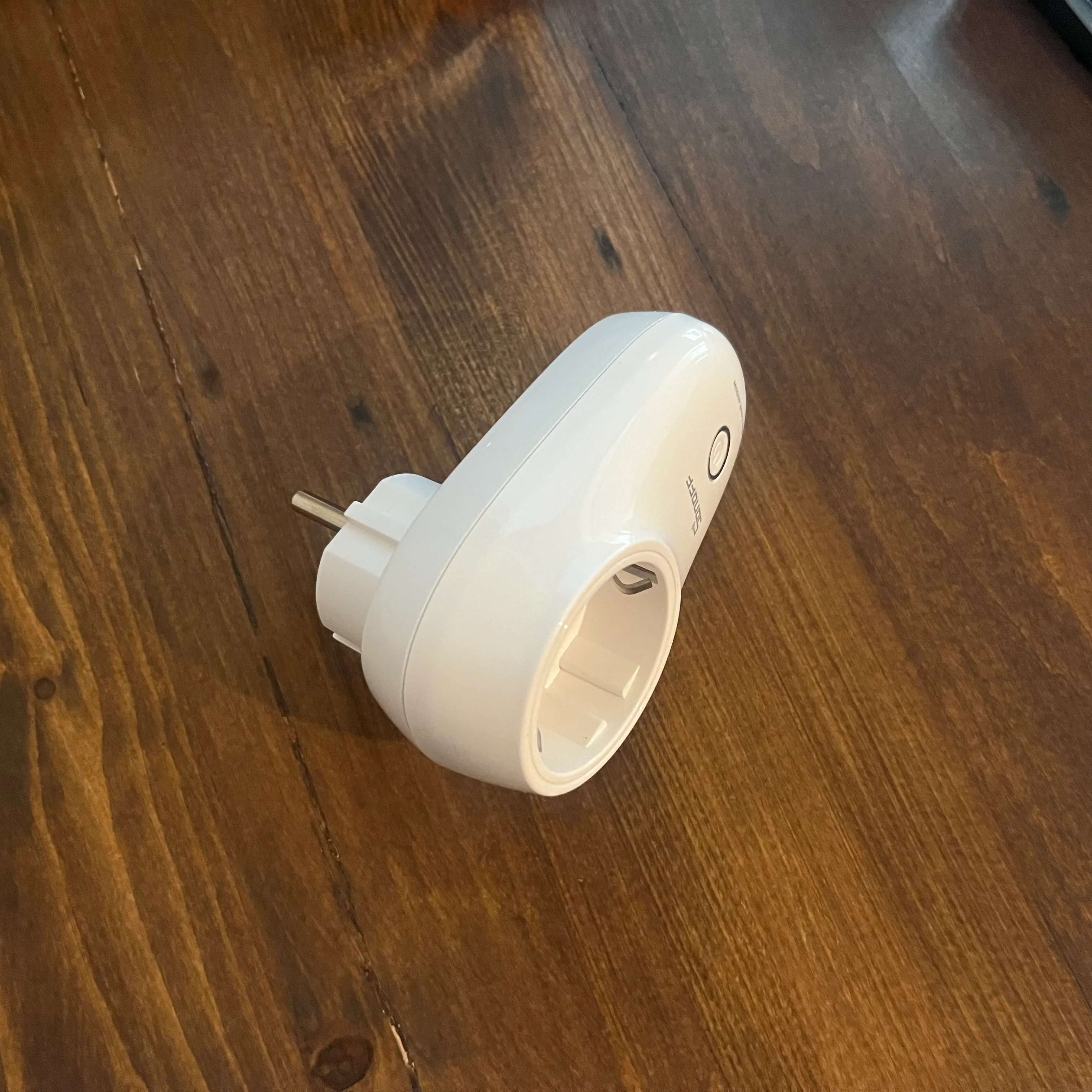 Presa smart Zigbee Sonoff S26R2ZB vista dall'alto